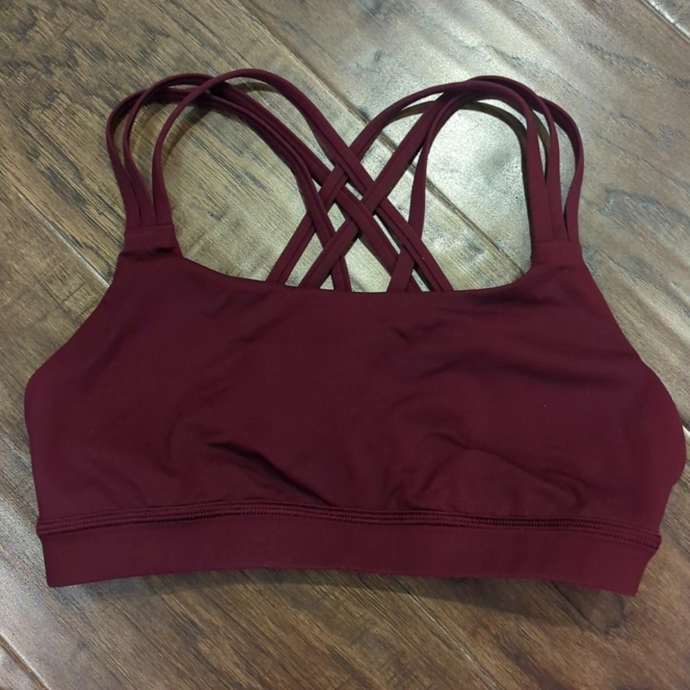 Maroon Lululemon sports bra